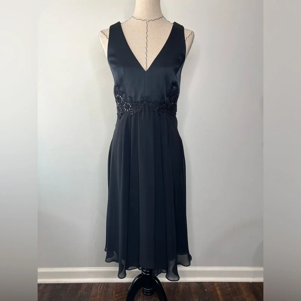 Donna Morgan Black Formal Evening Midi Dress sz 10 Sequins Embroidered Chiffon